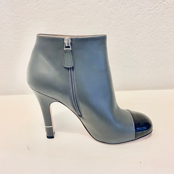 Chanel Gray and Black Short Booties - Picture 5 of 11